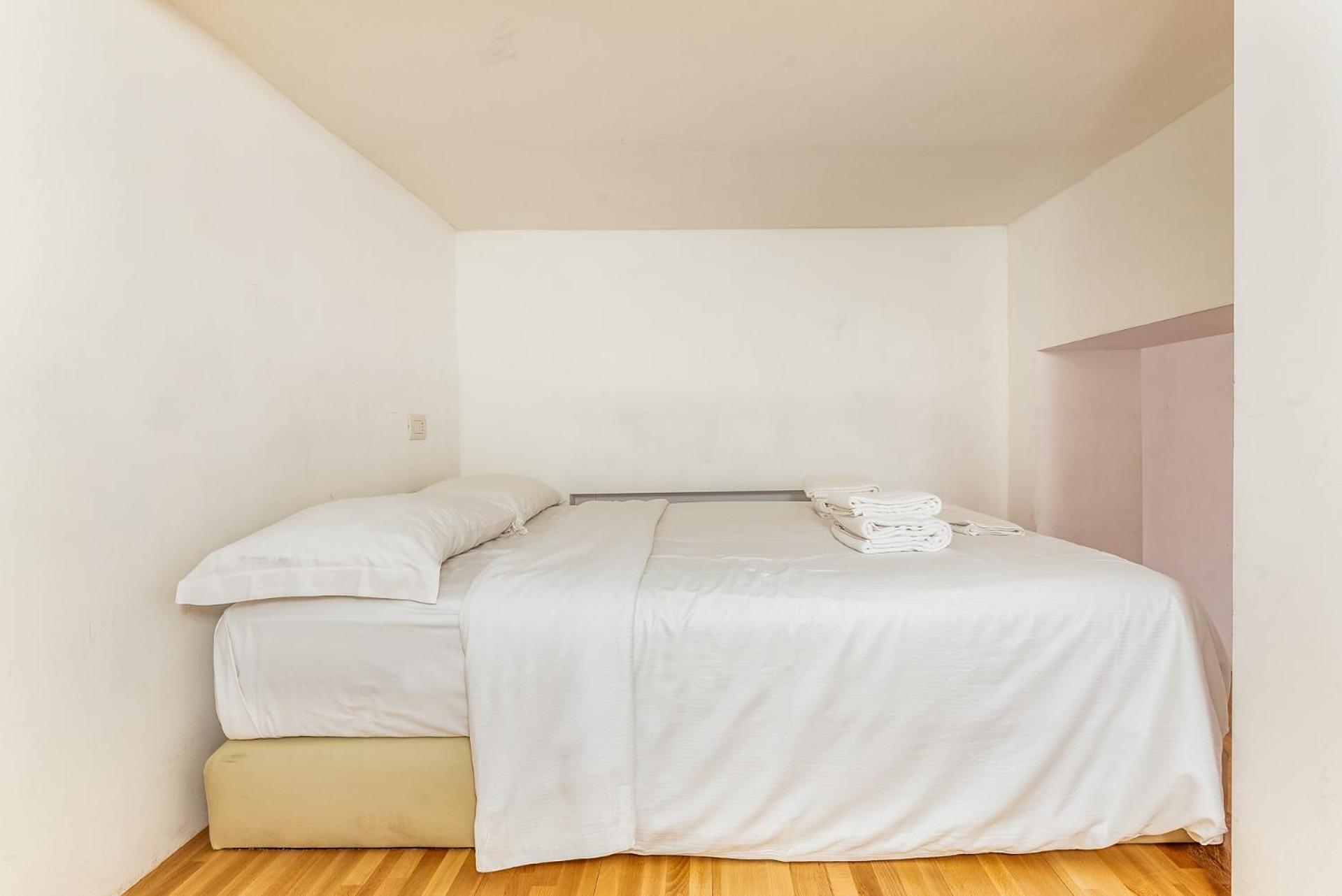 Brand New Milano 5 Pax Wifi Corso Sempione Apartman Kültér fotó